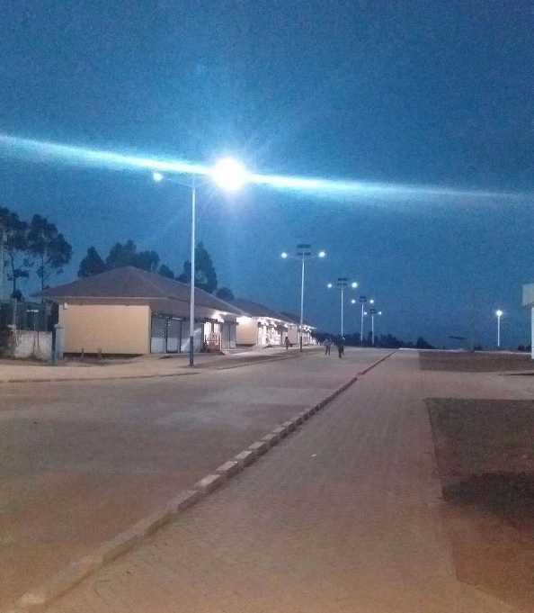 海曙区非洲科特迪瓦太阳能路灯工程